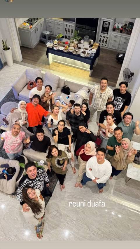 reuni pemain Sketsa (instagram.com/lifeoflolitanyc)