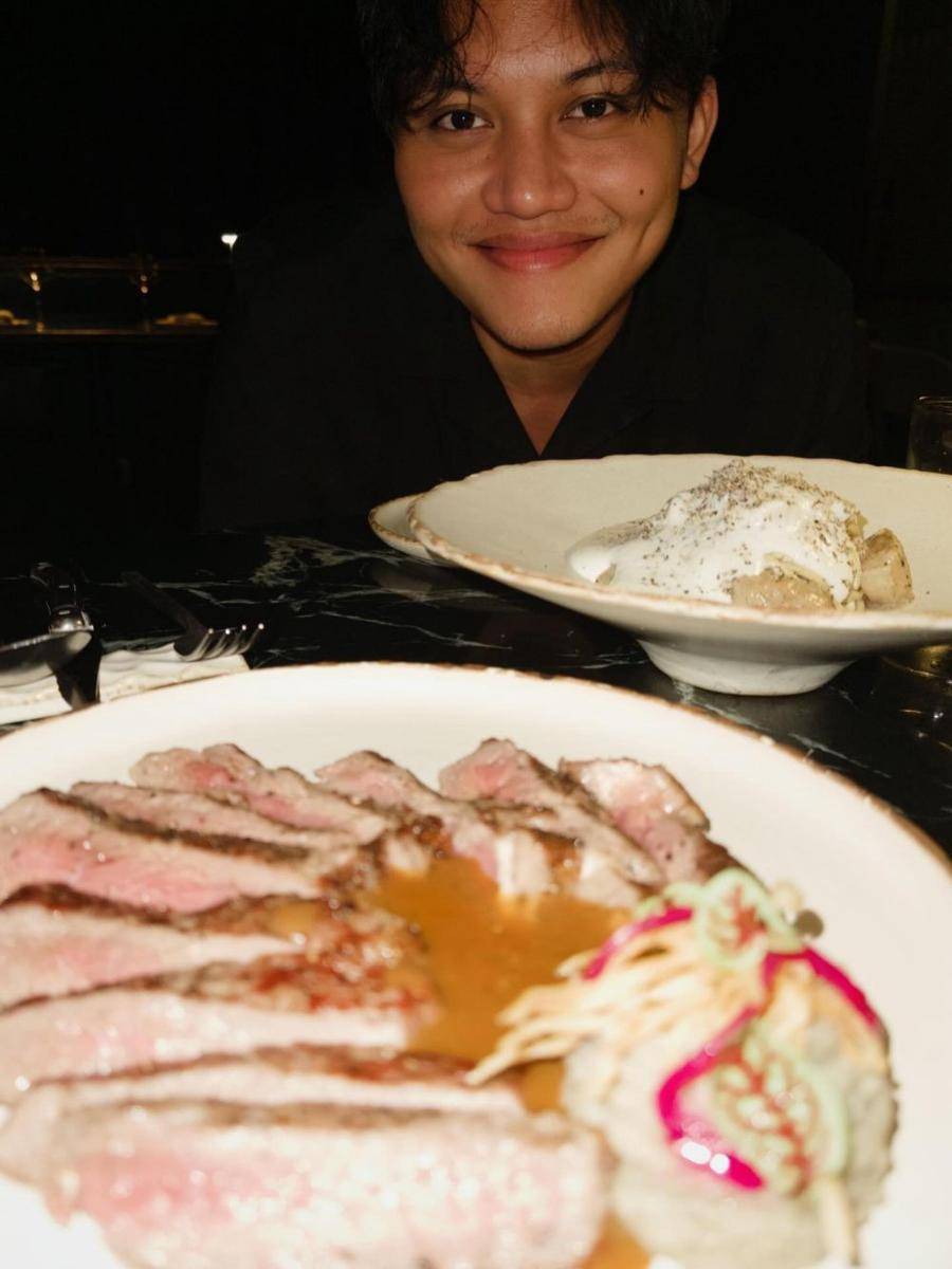 anniversary Rizky Febian dan Mahalini (Instagram.com/rizkyfbian)