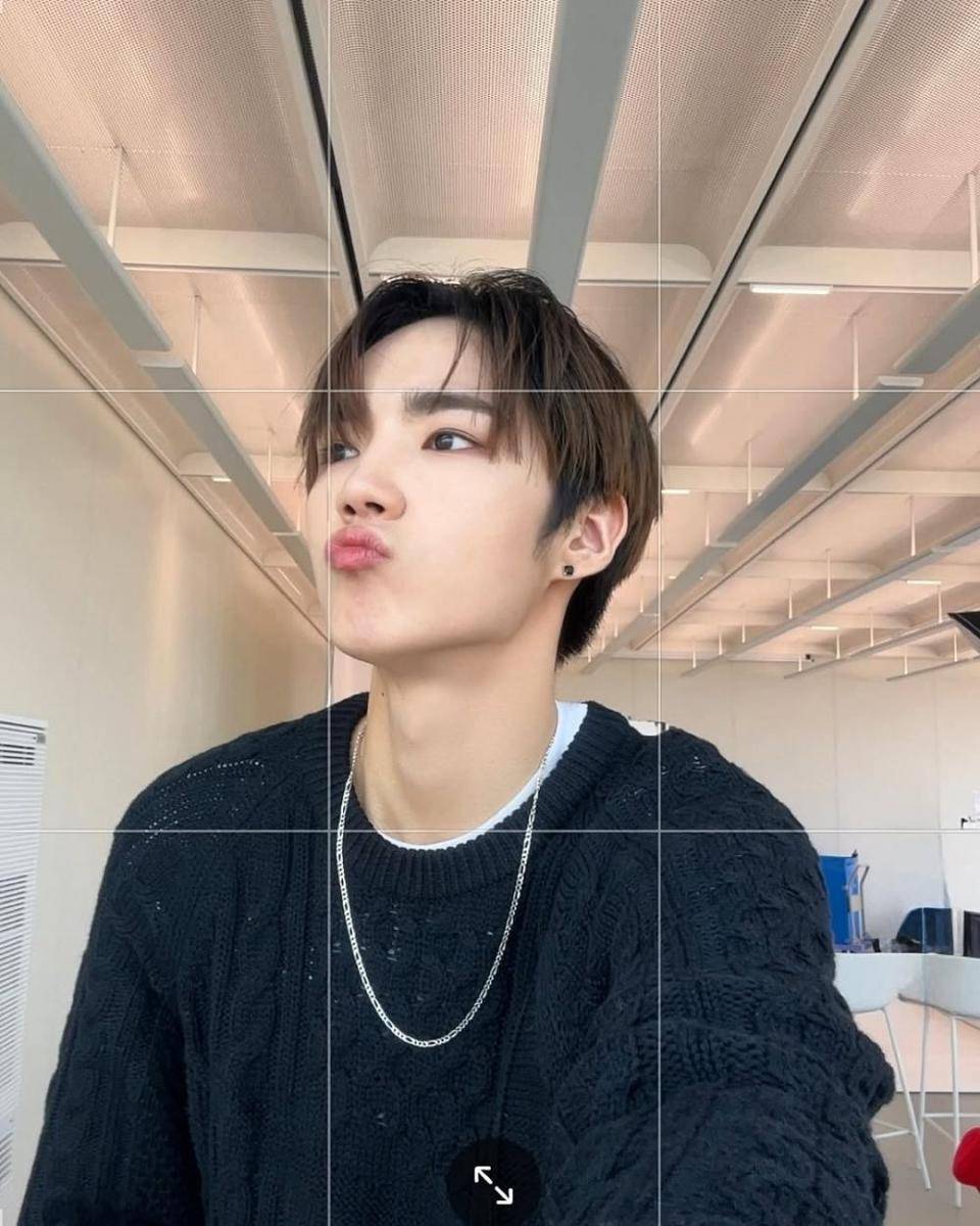 Ha Yujun (instagram.com/axmxp_official)