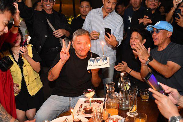 Potret Perayaann Ulang Tahun ke-43 Gading Marten, Ramai Sahabat Artis