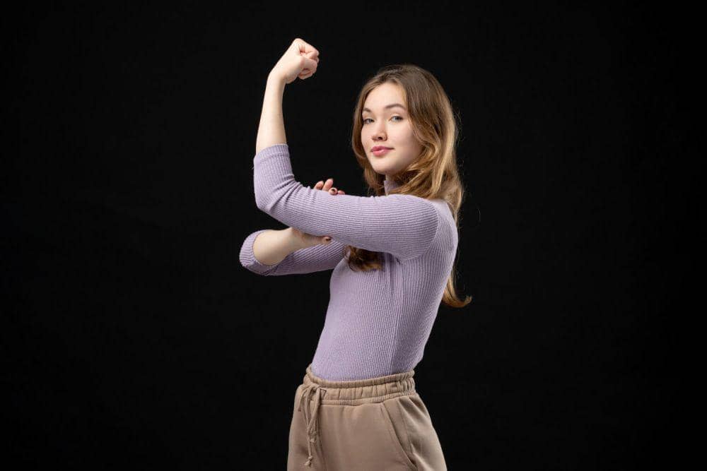 ilustrasi strong (freepik.com/kamranaydinov)