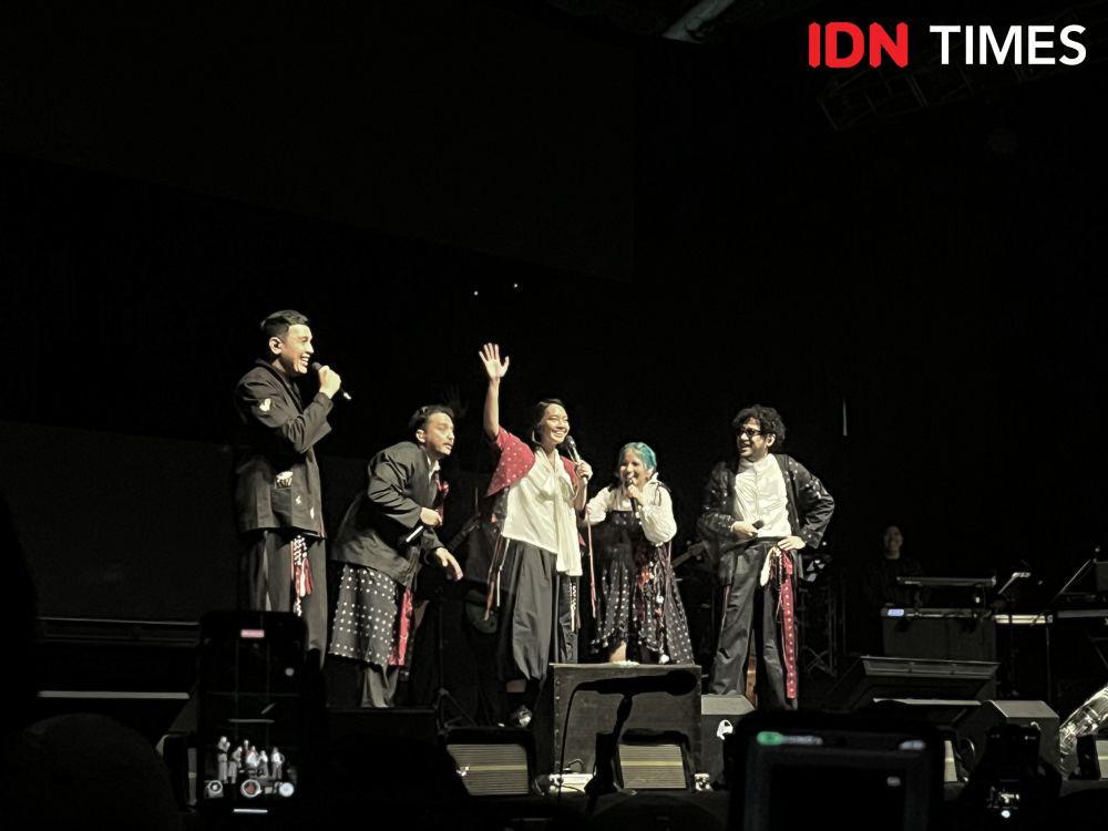 Penampilan Kolaborasi Paling Berkesan di Sama Sama Tur Surabaya
