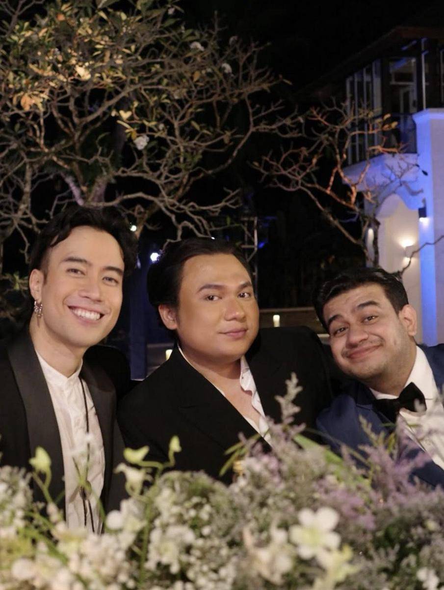 Vidi Aldiano di pernikahan Luna Maya dan Maxime Bouttier (instagram.com/vidialdiano)