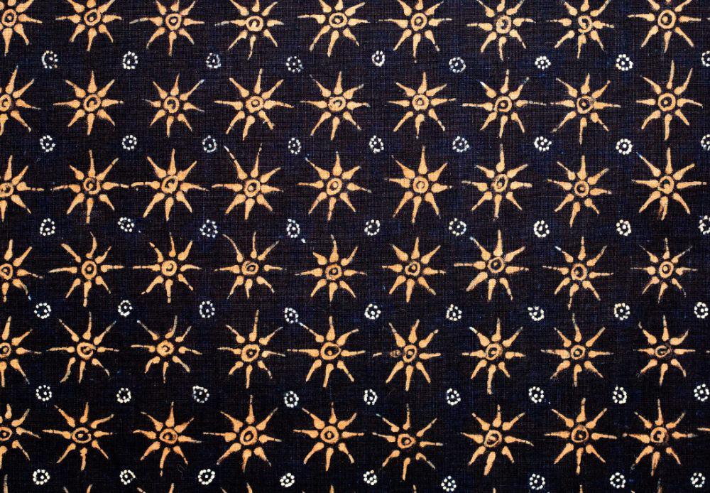 Batik Truntum (hamzahbatik.co.id/batik truntum)