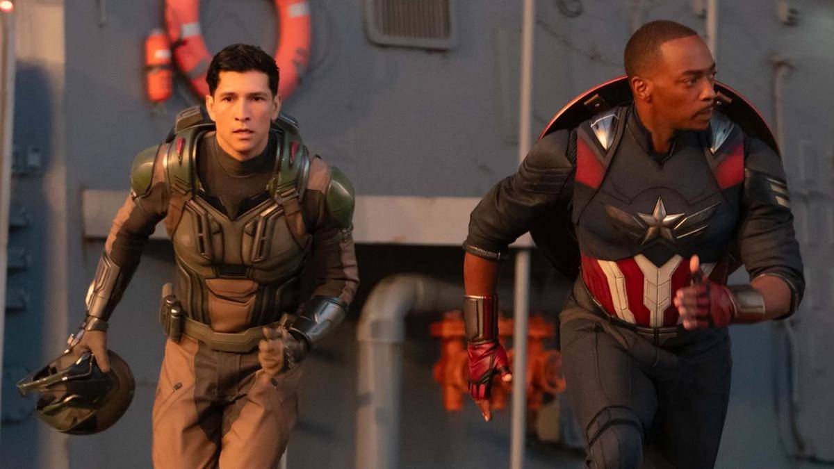 captain america dan falcon.jpg