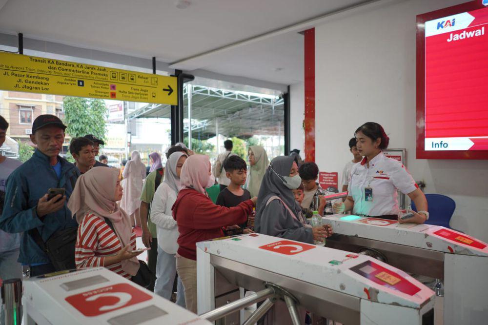Libur Panjang Waisak, KAI Commuter Yogyakarta Tambah 4 Perjalanan
