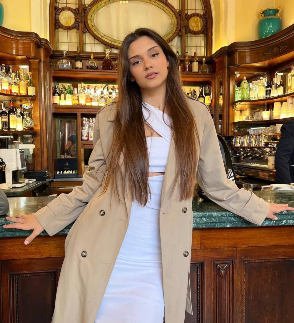 Laura Gnjatović (instagram.com/lauragnjatovic)