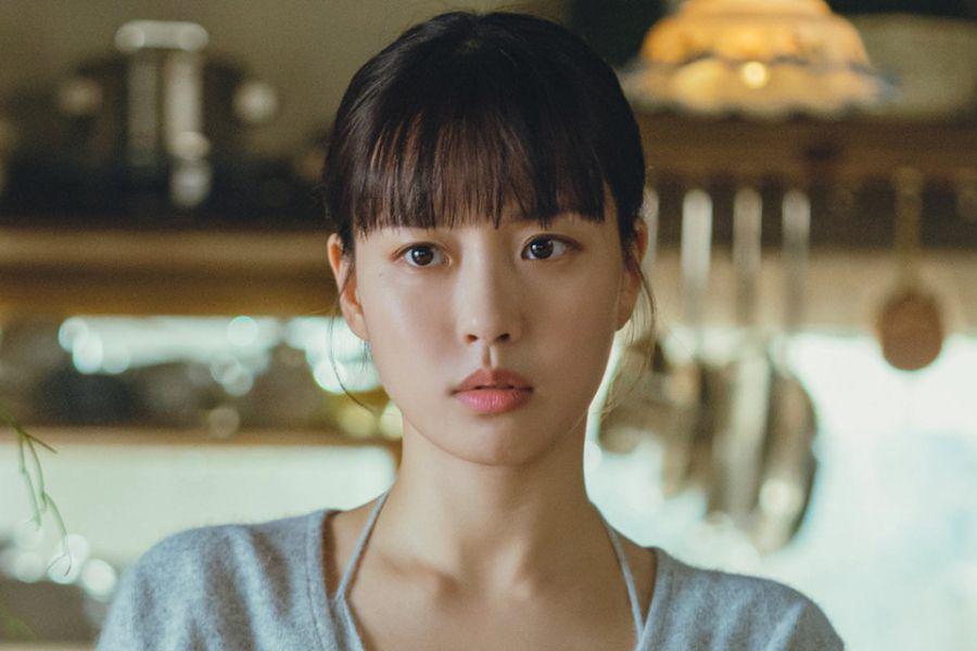 7 Bukti Kecintaan Yeon Joo terhadap Pekerjaannya di Tastefully Yours