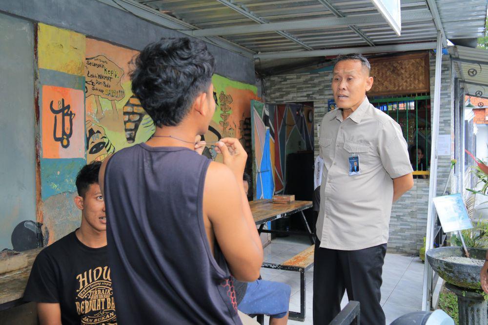 24 Napi Buddhis di Jatim Terima Remisi Khusus Waisak 2025
