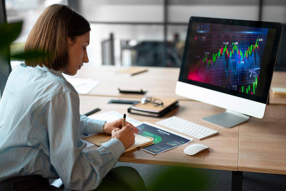 ilustrasi investasi (freepik.com/freepik)