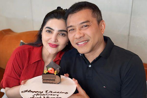 7 Potret Anniversary ke-13 Anang dan Ashanty, Hangat Bersama Anak