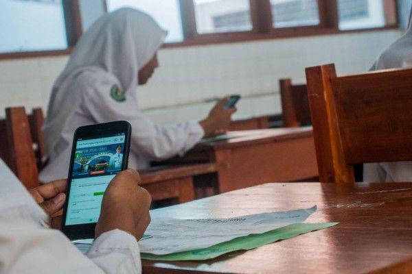 SPMB Jabar: Siswa Kurang Mampu Dibiayai, Anggaran Rp25 Miliar