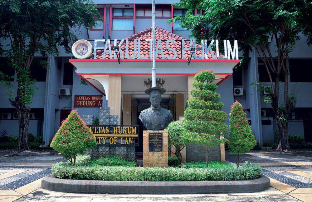 Potret Fakultas Hukum Universitas Airlangga (Unair) (unair.ac.id)
