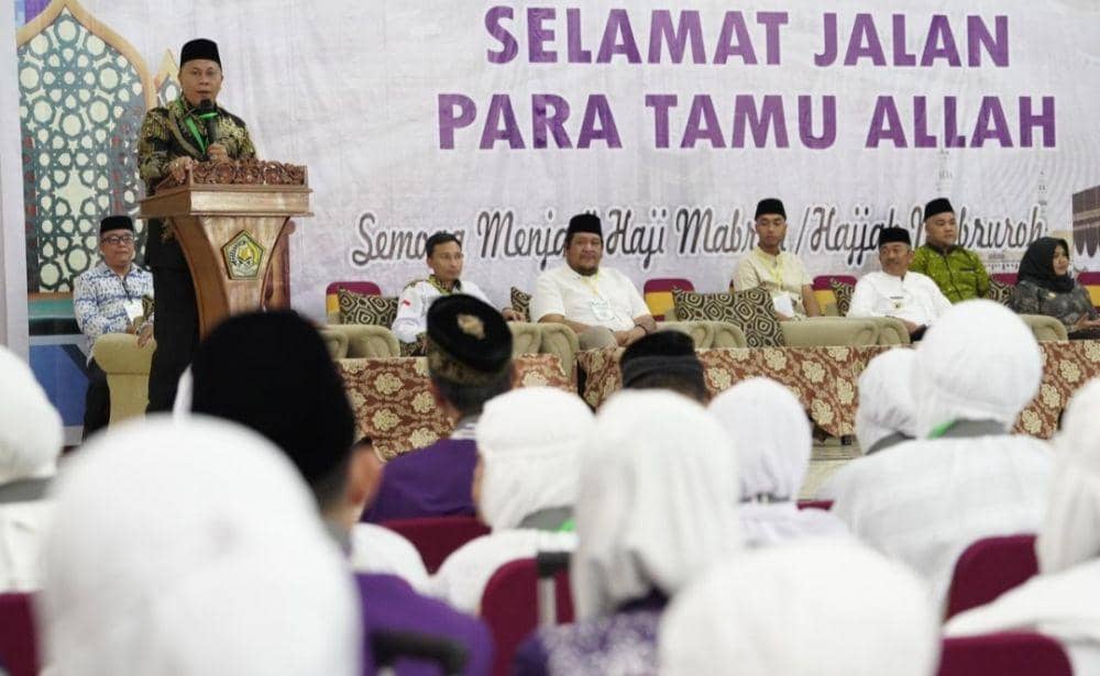 359 Jemaah Haji Kloter 10 dari 3 Kabupaten/Kota Sumut Berangkat