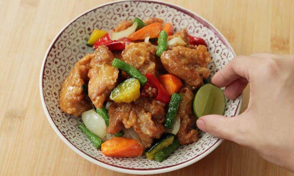 ilustrasi honey butter chicken (YouTube.com/Devina Hermawan)