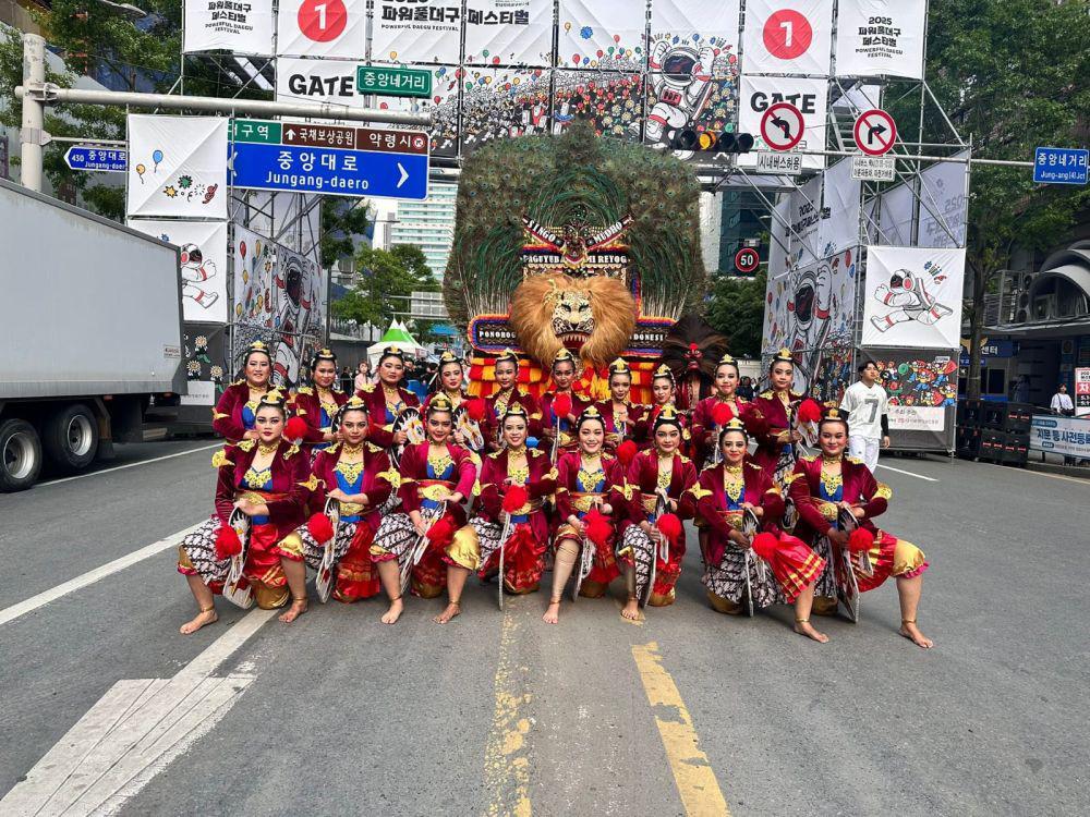 Keren, Svadara Warna Indonesia Pukau Ribuan Penonton di Korea