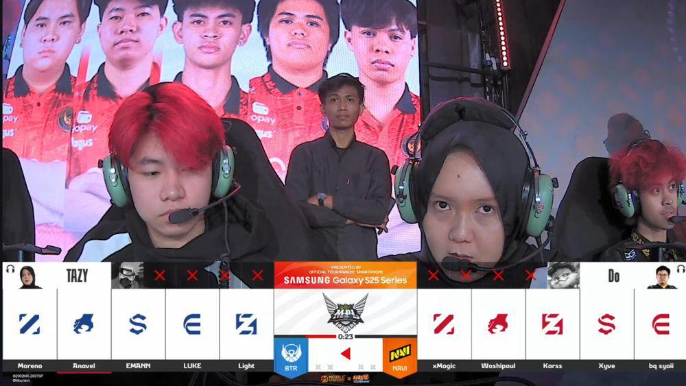 Tazy turun ke arena MPL pada sesi drafting BTR (youtube.com/ML Indonesia)