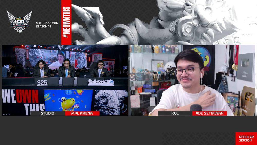 para caster wawancara dengan Ade tentang menurunnya performa EVOS (youtube.com/MPL Indonesia)