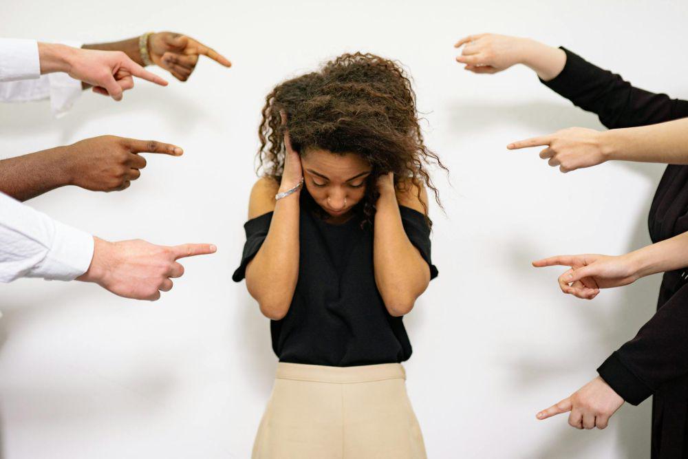 Anti Baper! 5 Cara Bijak Hadapi Kritik di Tempat Kerja