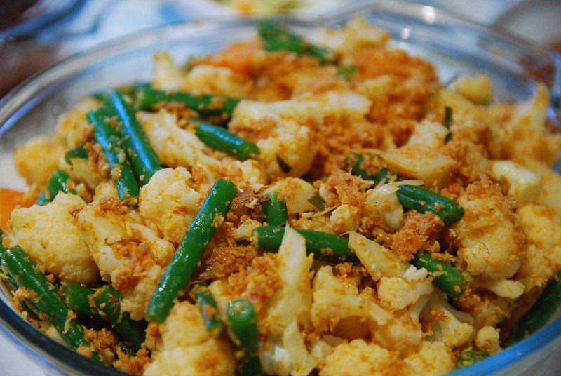 ilustrasi urap sayur (flickr.com/Alpha)