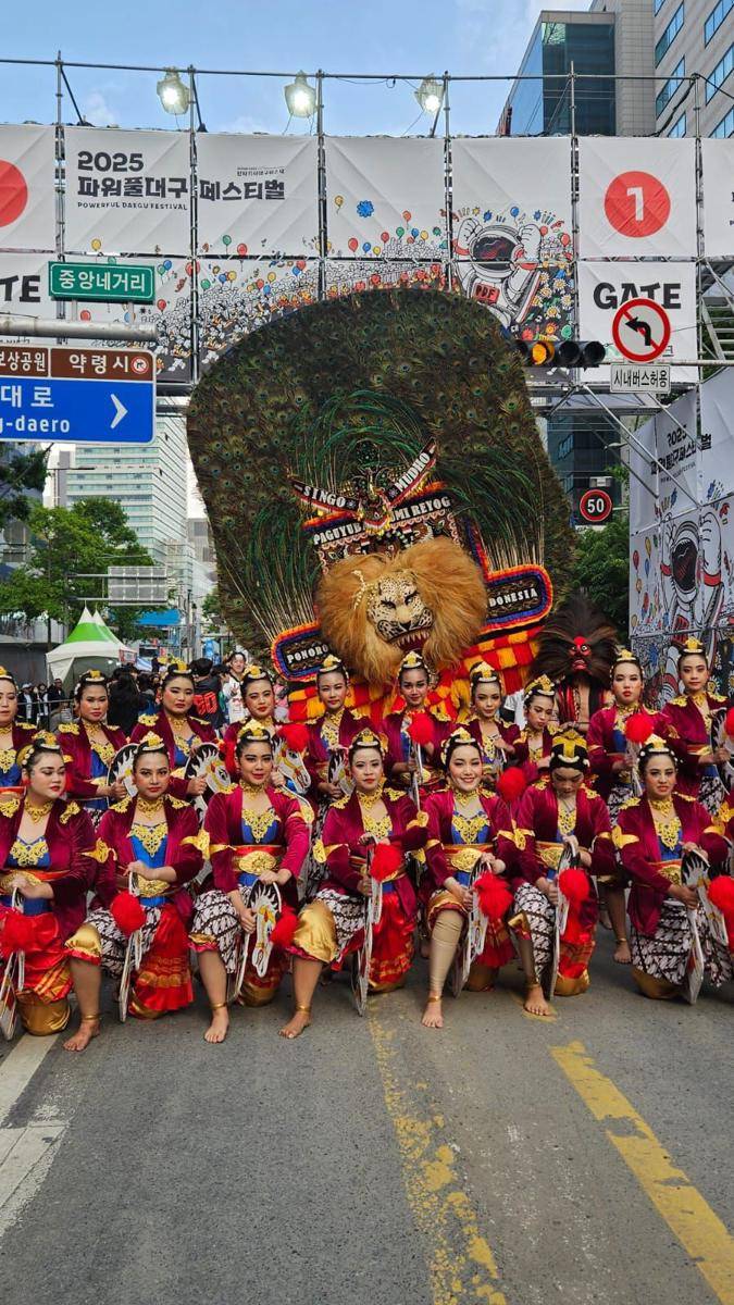 Sanggar tari Svadara Warna Indonesia/dok Svadara