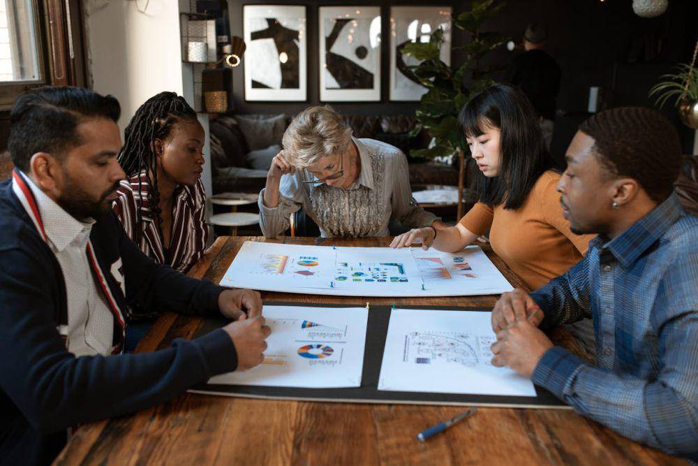 ilustrasi meeting (pexels.com/RDNE Stock project)