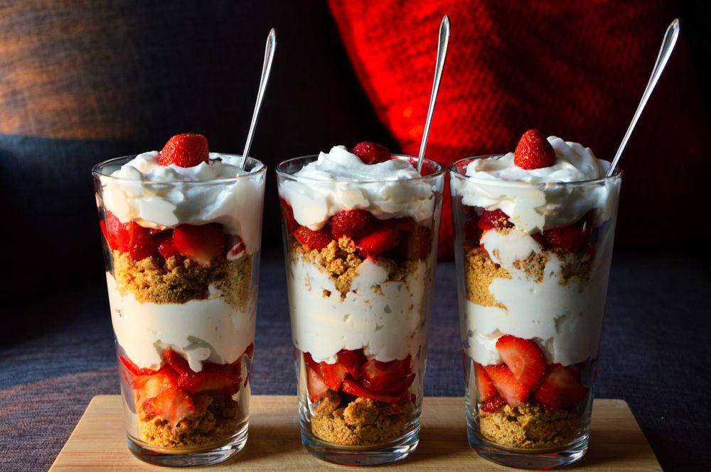 ilustrasi yogurt parfait (pixabay.com/tookapic)