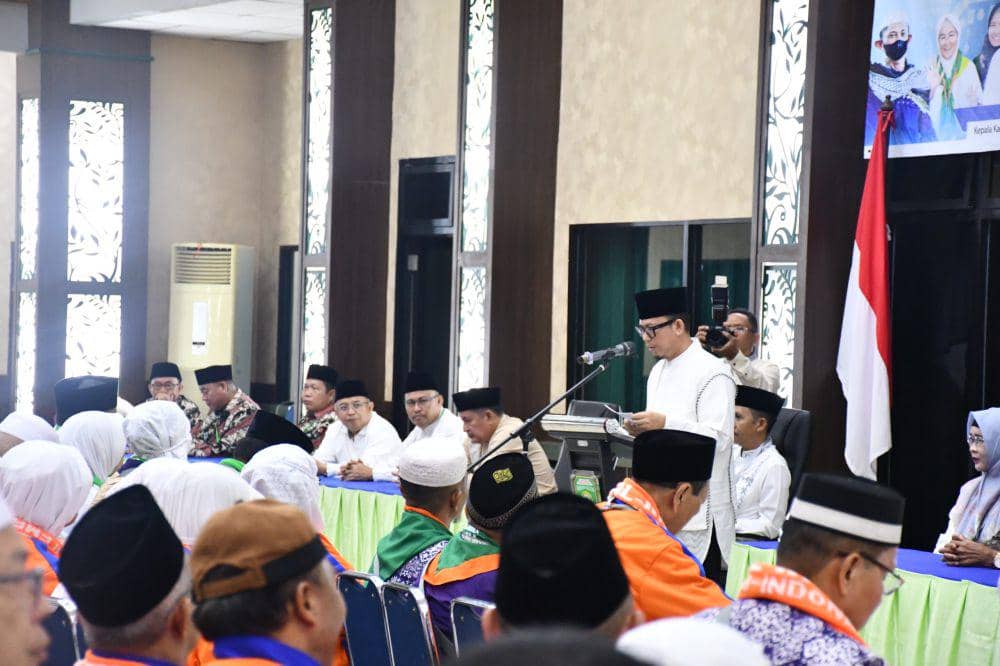 Jemaah haji kloter 9 berangkat ke Madinah. (Dok. Kemenag)