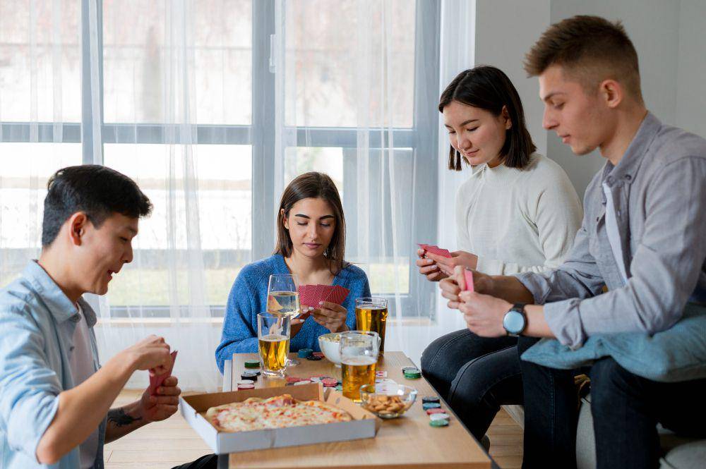 Ilustrasi Double Date Main Game (freepik.com/freepik)