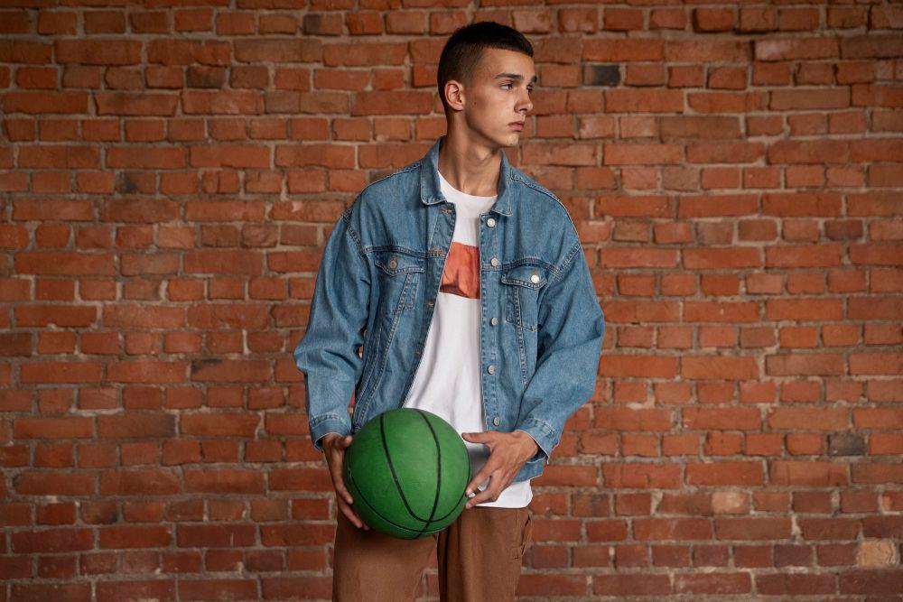 5 Trik Layering Pakaian yang Bisa Bikin Penampilan Lebih Stylish