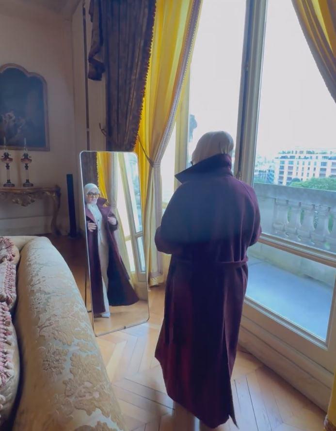 Syahrini Private Shopping di Paris (Instagram.com/princessyahrini)