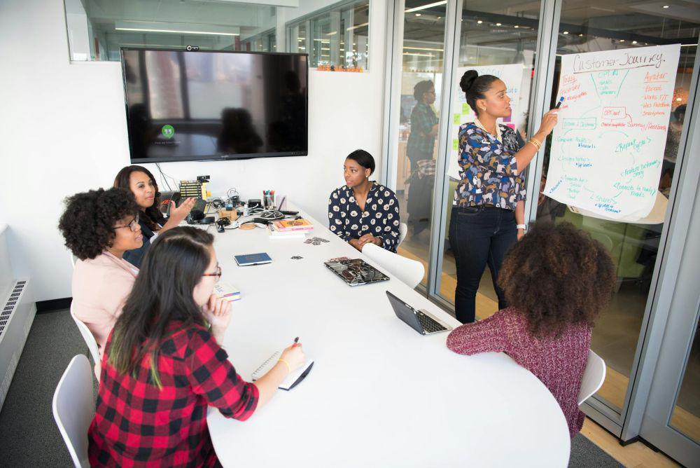 5 Soft Skill yang Bisa Bikin Kamu Stand Out di Dunia Kerja
