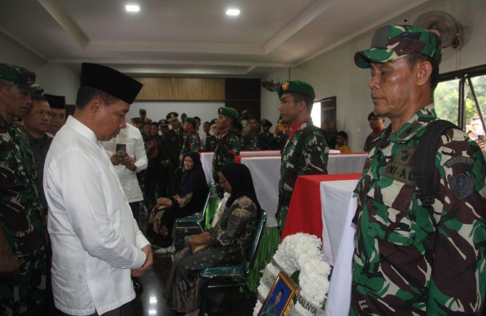 Panglima TNI Lepas Jenazah Prajurit Gugur di Insiden Amunisi Garut
