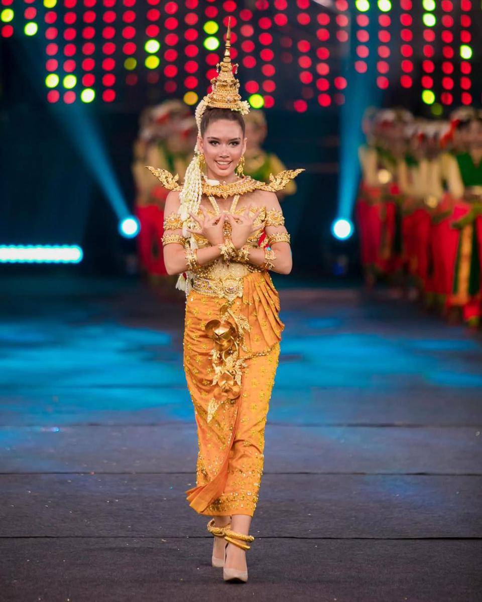 Potret Finalis dari Asia Tenggara di Opening Ceremony Miss World 2025 (Ricardo Siviero for Instagram.com/missworld)