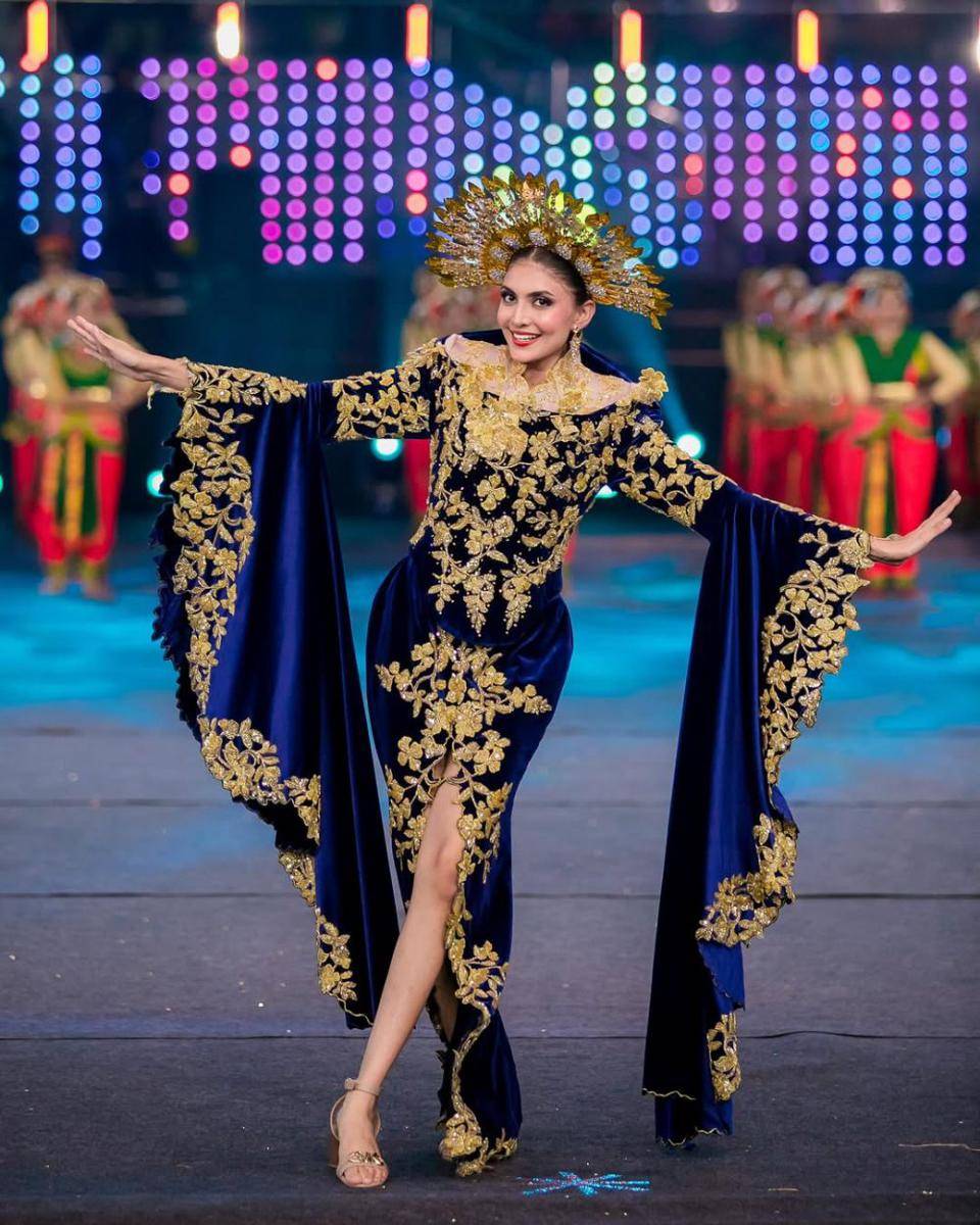 Potret Finalis dari Asia Tenggara di Opening Ceremony Miss World 2025 (Ricardo Siviero for Instagram.com/missworld)