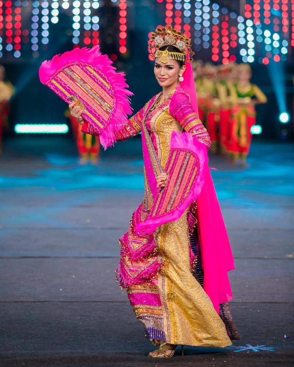 Potret Finalis dari Asia Tenggara di Opening Ceremony Miss World 2025 (Ricardo Siviero for Instagram.com/missworld)