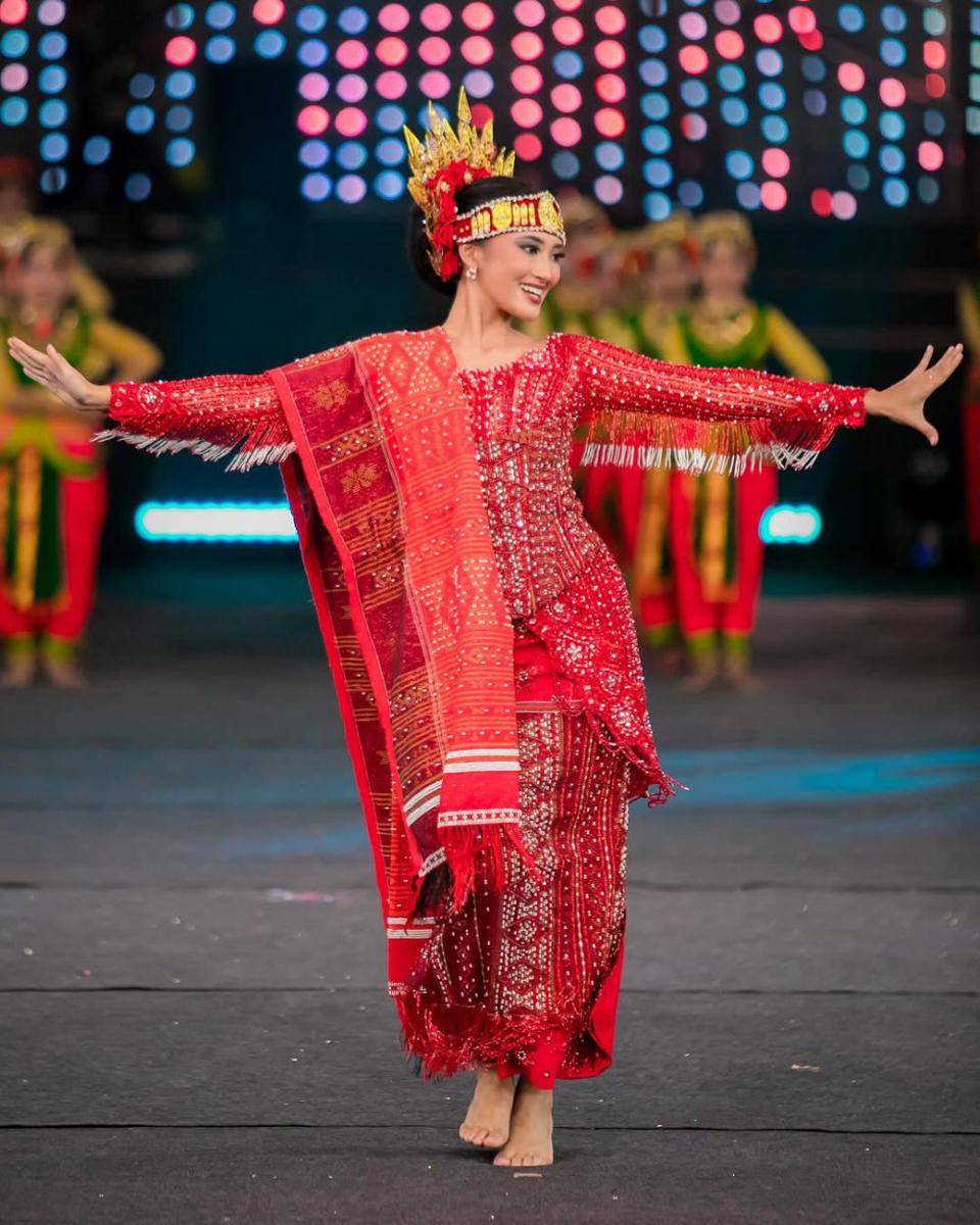Potret Finalis dari Asia Tenggara di Opening Ceremony Miss World 2025 (Ricardo Siviero for Instagram.com/missworld)