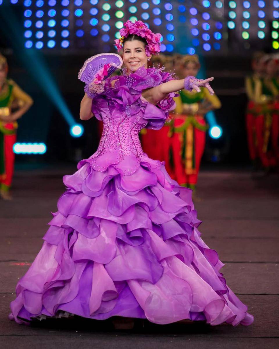 Potret Finalis dari Amerika Latin di Opening Ceremony Miss World 2025 (Ricardo Siviero for Instagram.com/missworld)