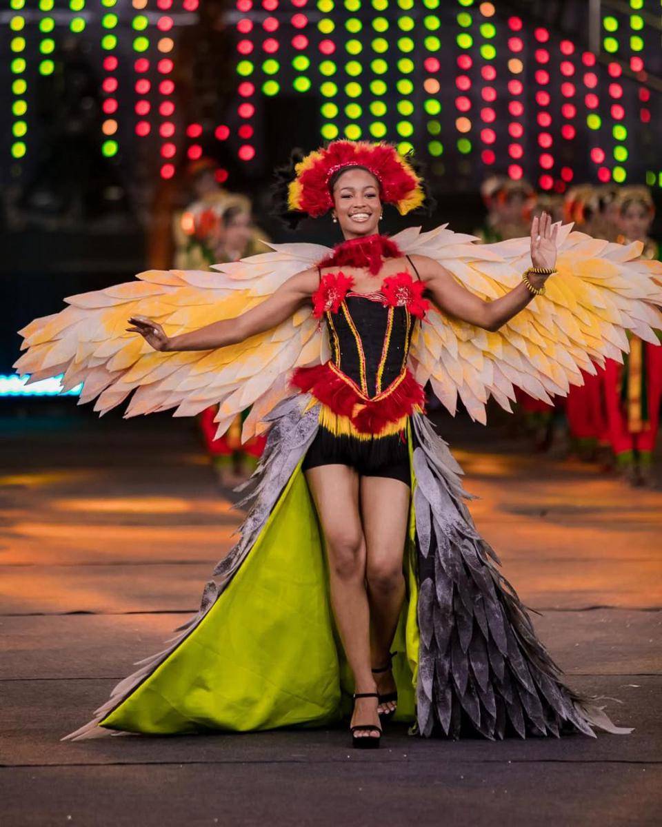 Potret Finalis dari Afrika di Opening Ceremony Miss World 2025 (Ricardo Siviero for Instagram.com/missworld)