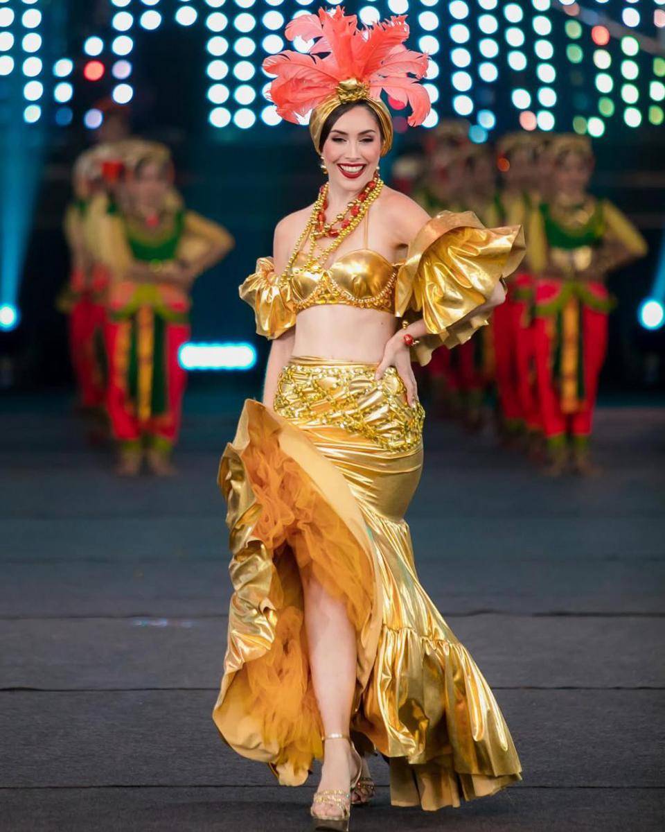 Potret Finalis dari Amerika Latin di Opening Ceremony Miss World 2025 (Ricardo Siviero for Instagram.com/missworld)