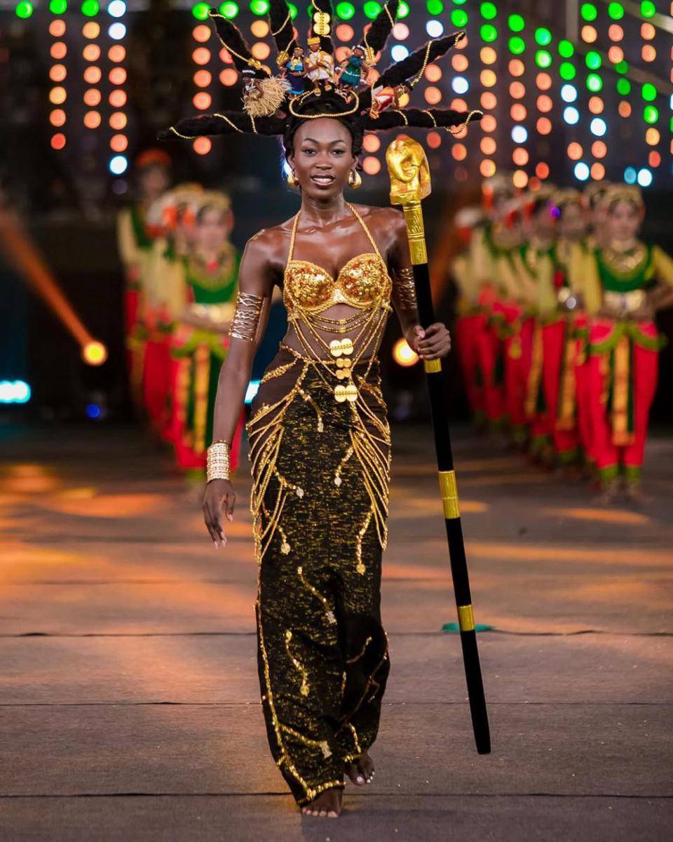 Potret Finalis dari Afrika di Opening Ceremony Miss World 2025 (Ricardo Siviero for Instagram.com/missworld)