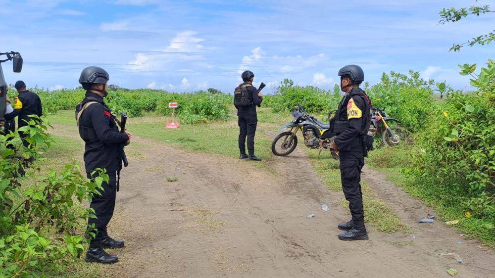 Saksi Ledakan Amunisi Kadaluarsa di Garut: Jarak Lubang Berdekatan