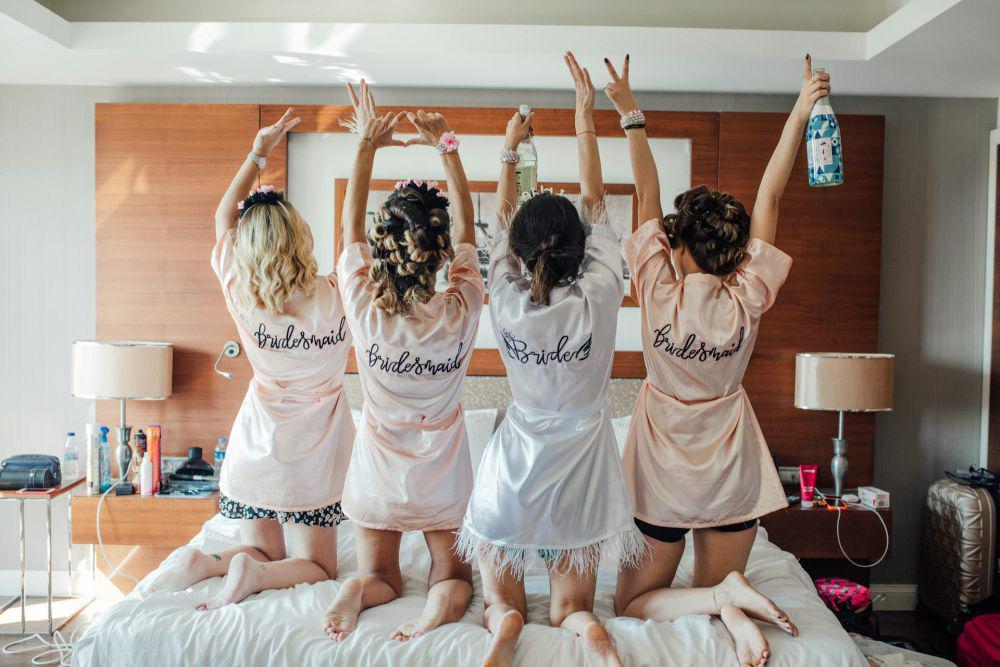 ilustrasi bachelorette party (pexels.com/Faruk Tokluoglu)