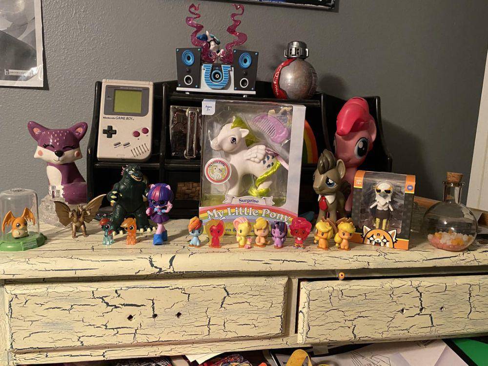 potret koleksi My Little Pony (reddit.com/r/mylittlepony)