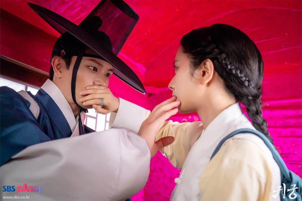 cuplikan drakor The Haunted Palace (dok. SBS/The Haunted Palace)