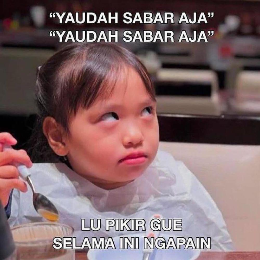 Meme ketika hidup isinya sabar mulu (instagram.com/voxnative)