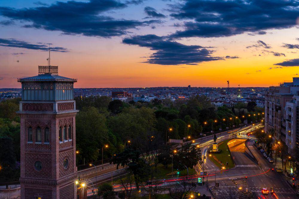 Spanyol (pixabay.com/pcjvdwiel)