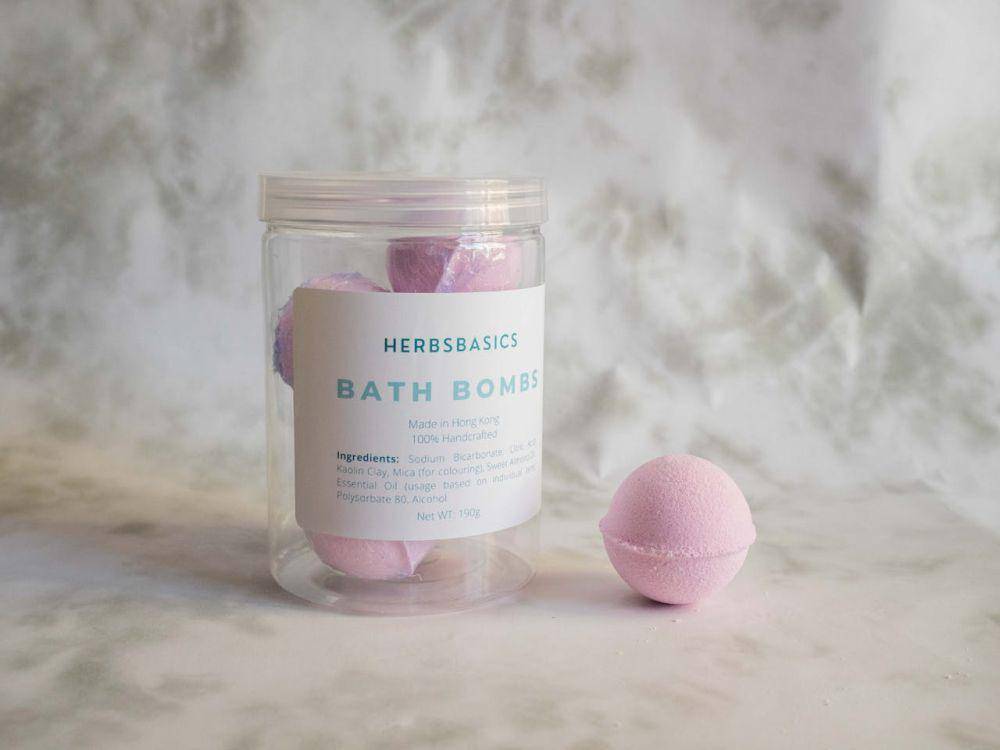 menyimpan bath bomb (pexels.com/Herbs Basics)