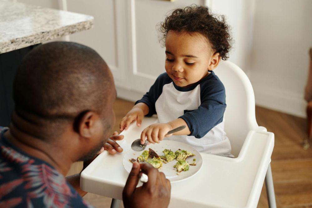 5 Kesalahan Fatal saat Menghadapi Anak Picky Eater, Stop Memaksa!