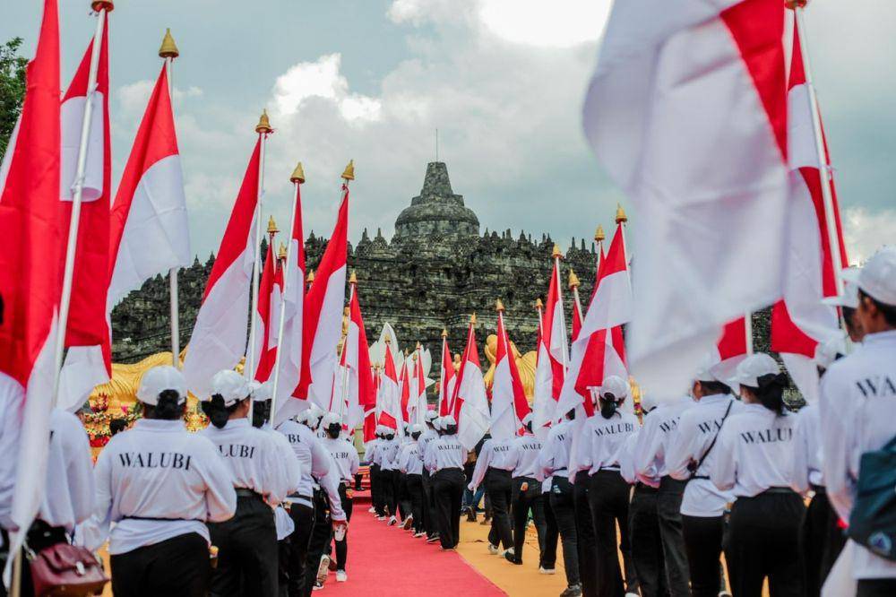 Potret perayaan Waisak 2569 BE/2025 di Candi Borobudur. (dok. InJourney)